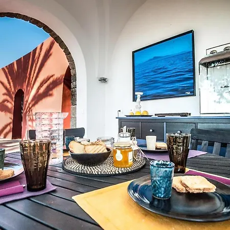 Gu Holiday home